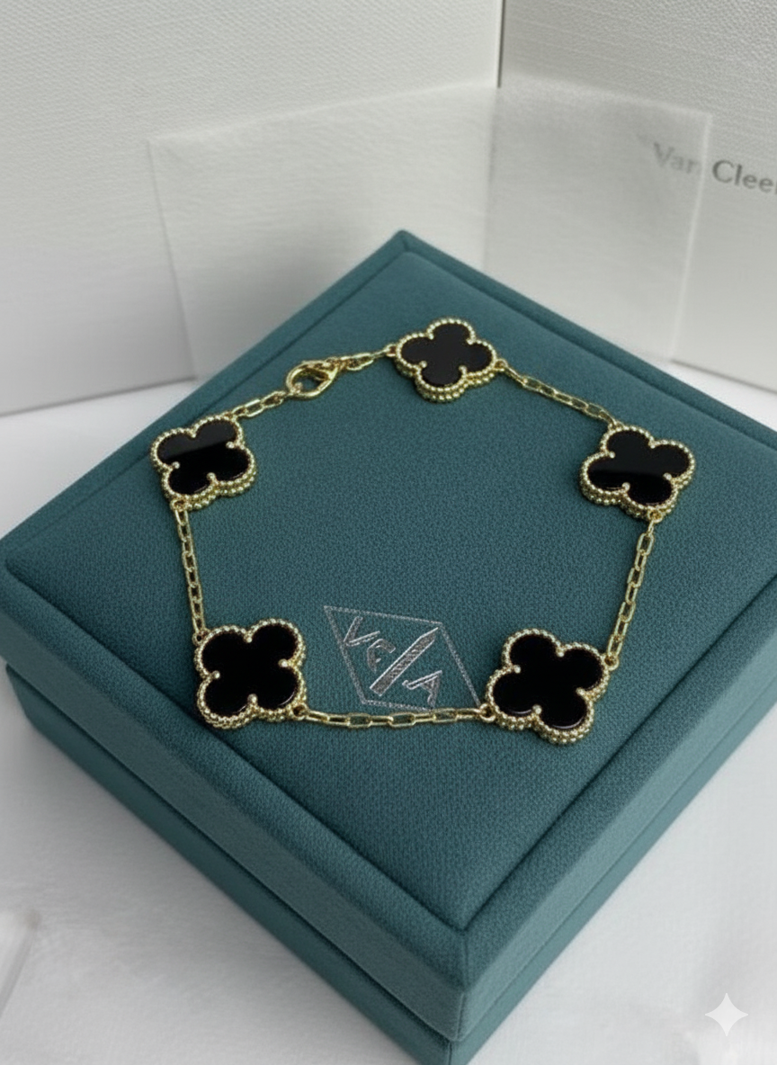 Pulsera Trebol Van Cleef con baño oro 14k + caja de regalo