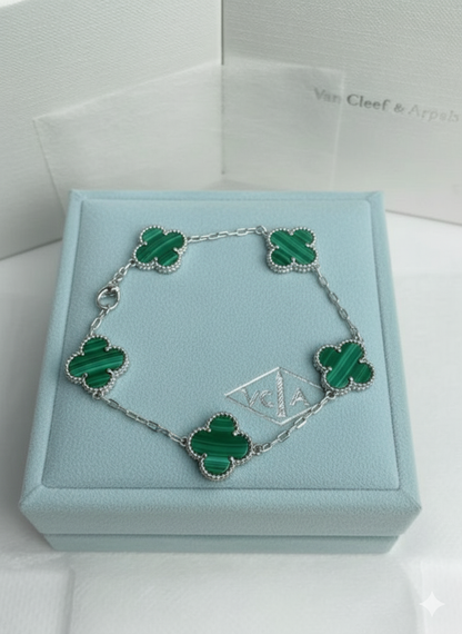 Pulsera Trebol Van Cleef con baño oro 14k + caja de regalo